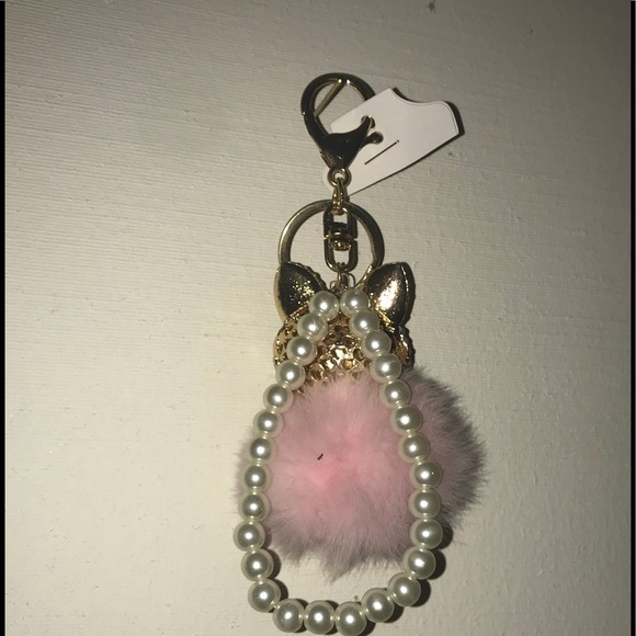 Gorgeous and cute crystal pearl keychain   Wkitty - Picture 2 of 3